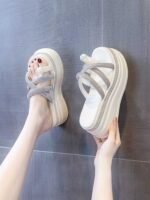 These trendy, platform Rhinestone Women's sandals, Balanced Heel-RV671