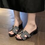 Casual and Comfortable Slippers for Women, Box Heel – RV1515