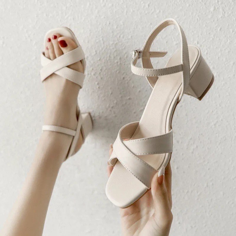 O1CN01SBHVJZ29NhfLevkox_!!2217667428056-0-cib Chunky Heel Simple Sandals for Women, Box Heel – RV1532 - Image 1