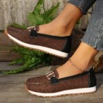 Women's casual shoes with metal chain, Canvas & Loafer – DS162 - Image 5