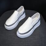 Women’s slip-on platform loafers. Loafer-STRV2511
